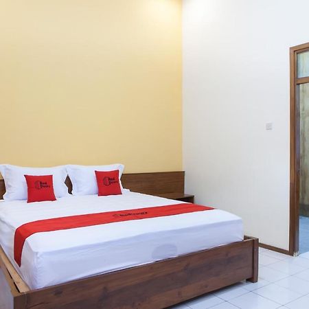 Pandean Reddoorz Near Baluran National Park酒店 外观 照片