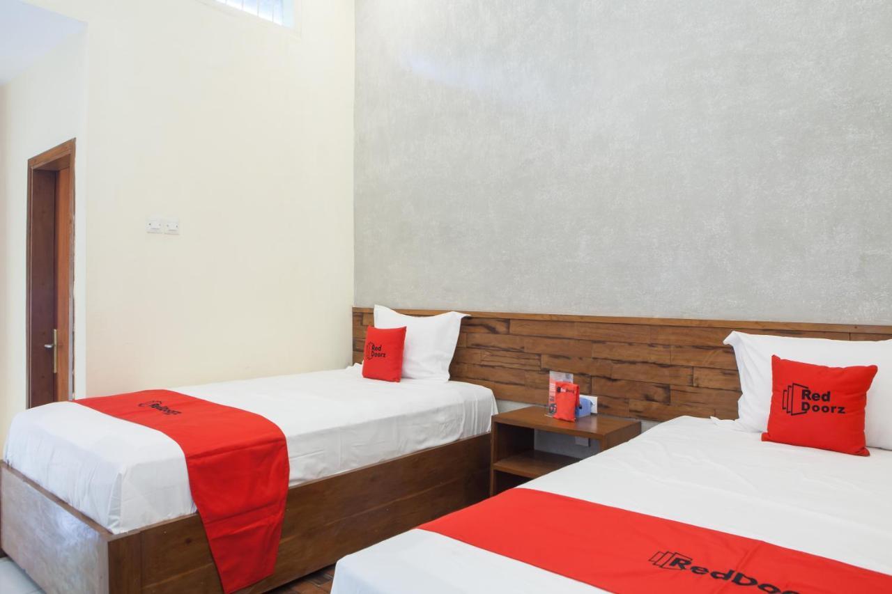 Pandean Reddoorz Near Baluran National Park酒店 外观 照片